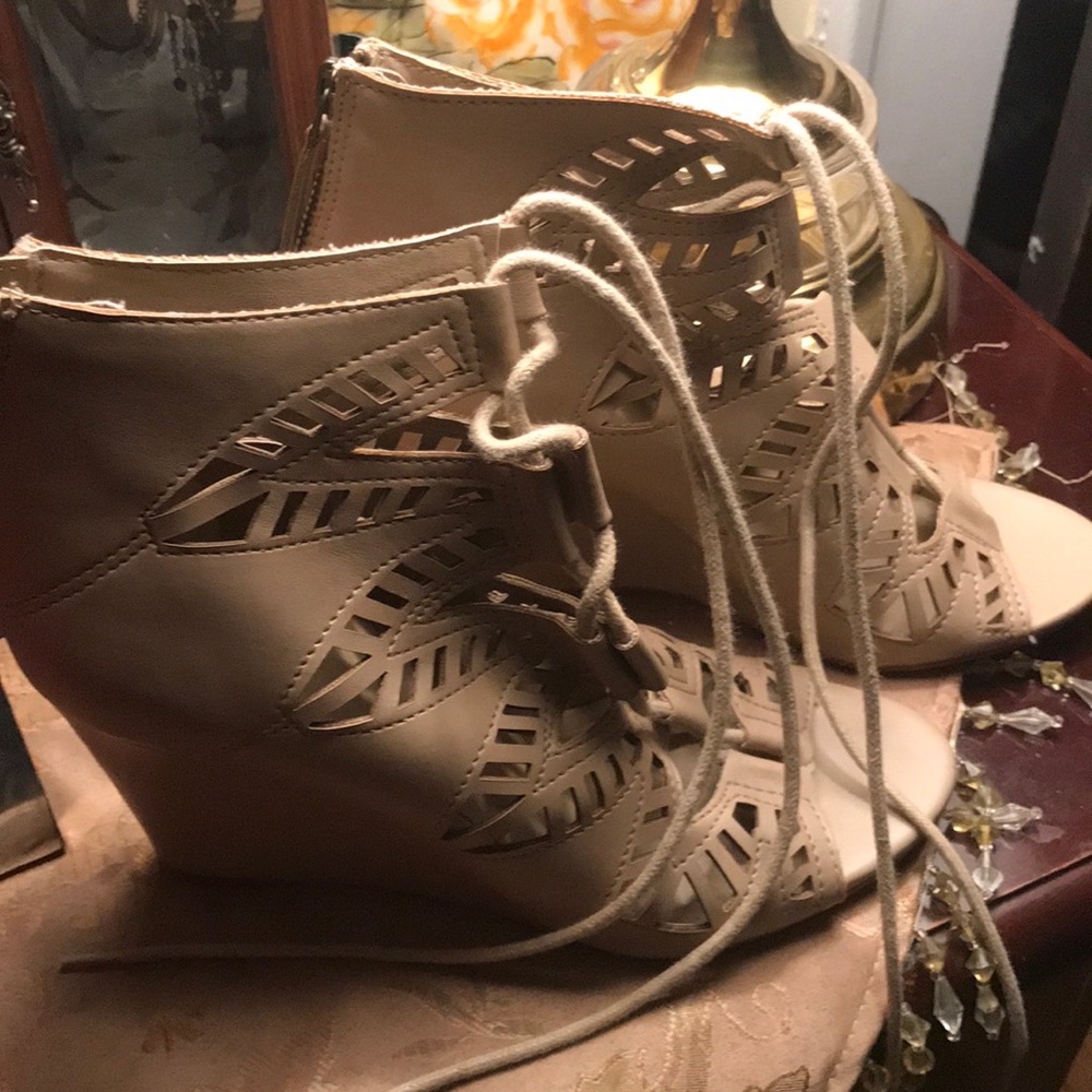 a.n.a Wedge booties size 7